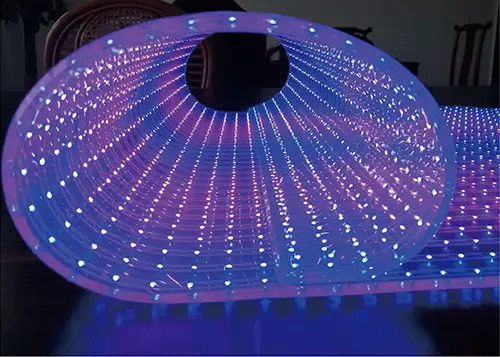 สกรีนหนังคริสตัล LED ความละเอียดสูง ปรับแต่งจอใหญ่โปร่งใสภายใน